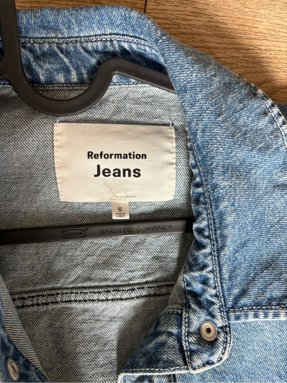 Reformation Ace Shacket - Picture 2 of 2